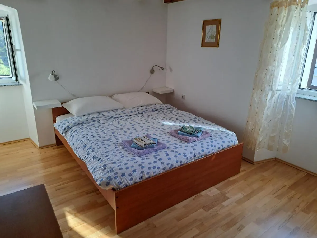Holiday Home Pernat Croatia